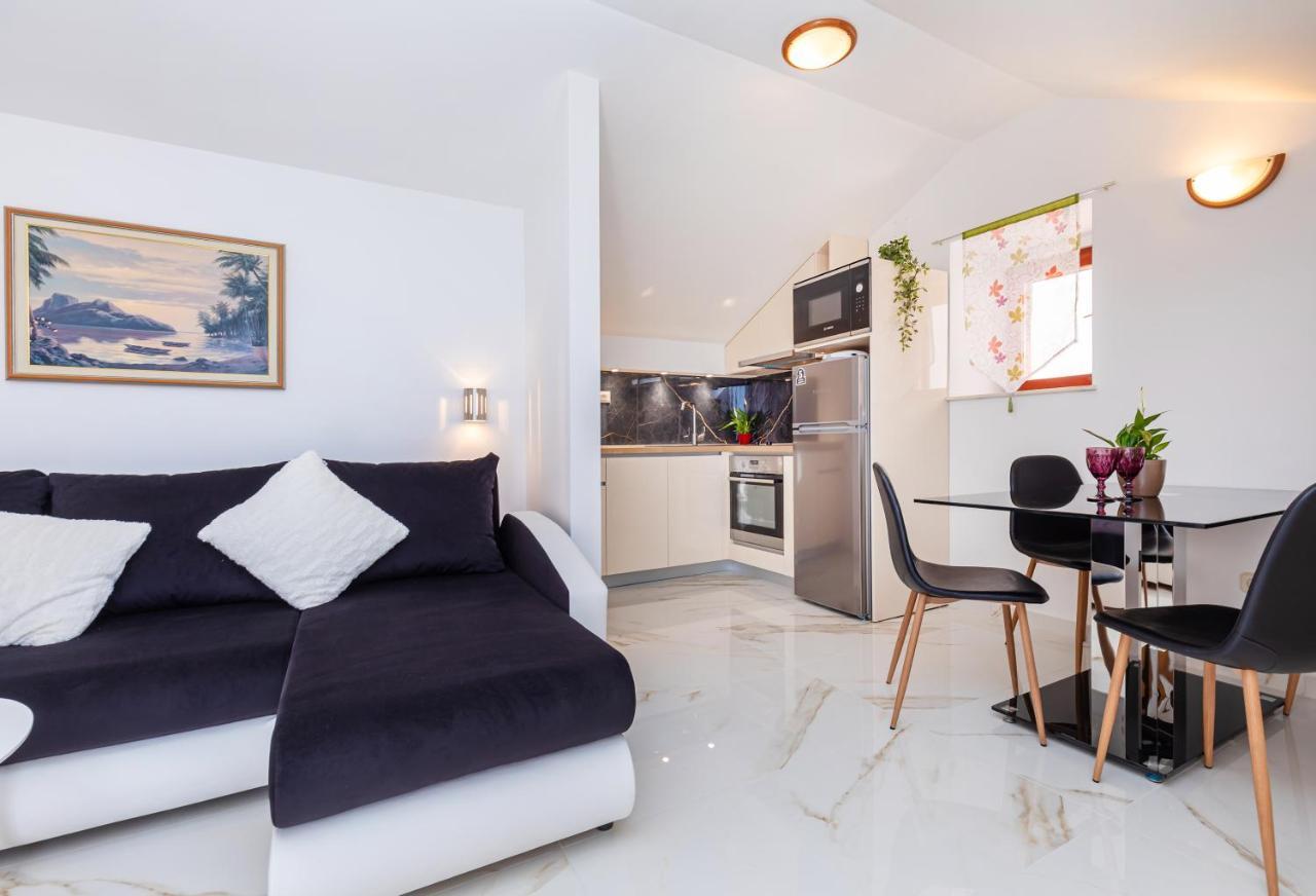 Villa Ana Apartments مْليني المظهر الخارجي الصورة
