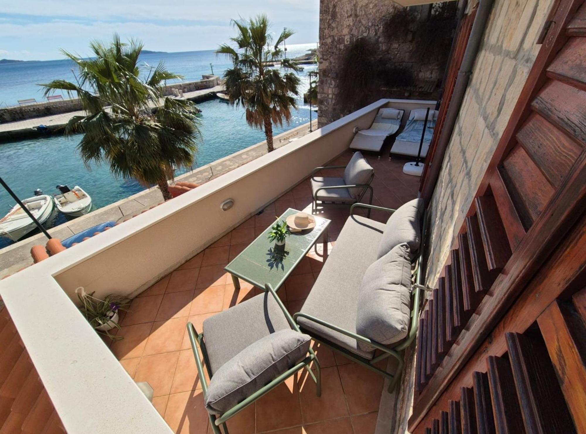 Villa Ana Apartments مْليني المظهر الخارجي الصورة